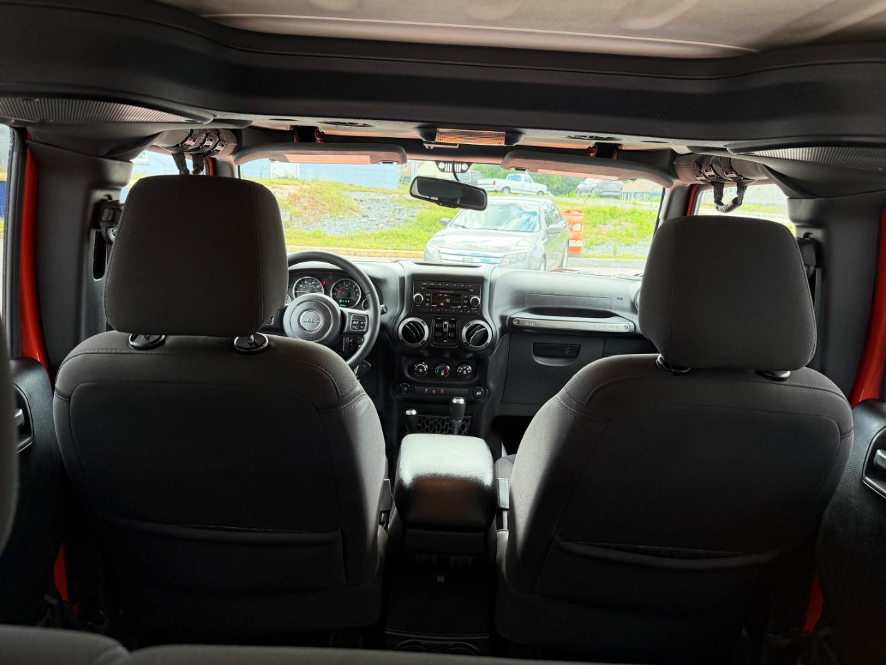Jeep Wrangler Unlimited 4WD 4dr Sport 2015