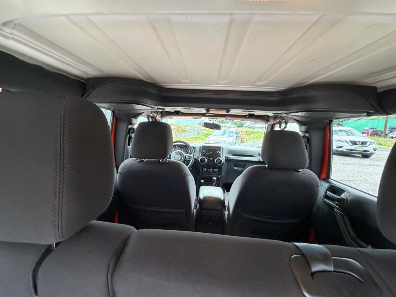 Jeep Wrangler Unlimited 4WD 4dr Sport 2015