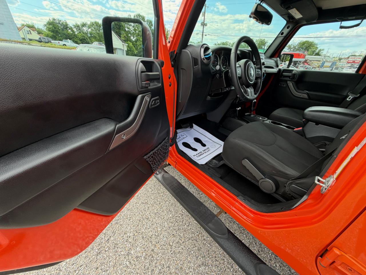 Jeep Wrangler Unlimited 4WD 4dr Sport 2015