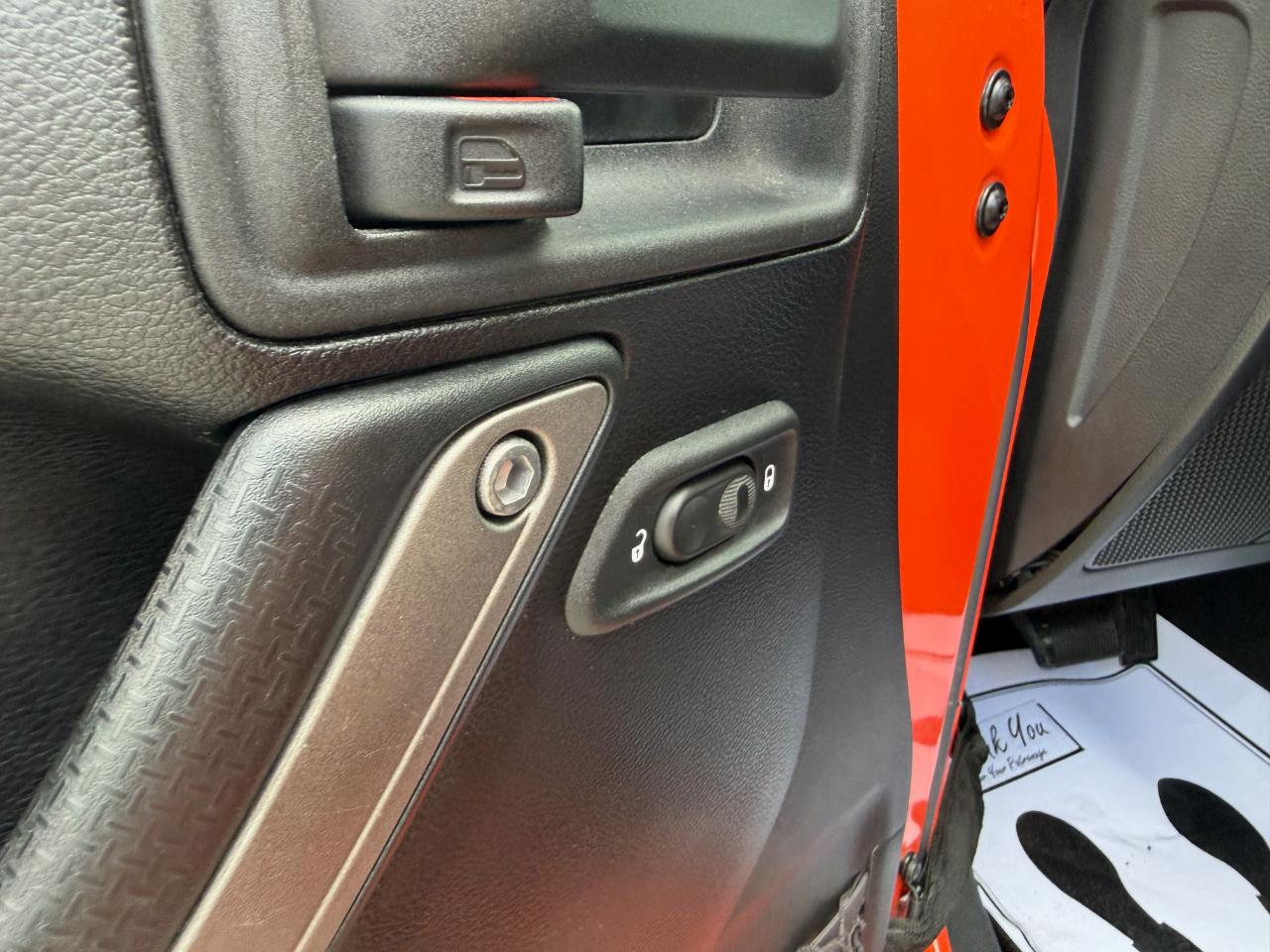 Jeep Wrangler Unlimited 4WD 4dr Sport 2015