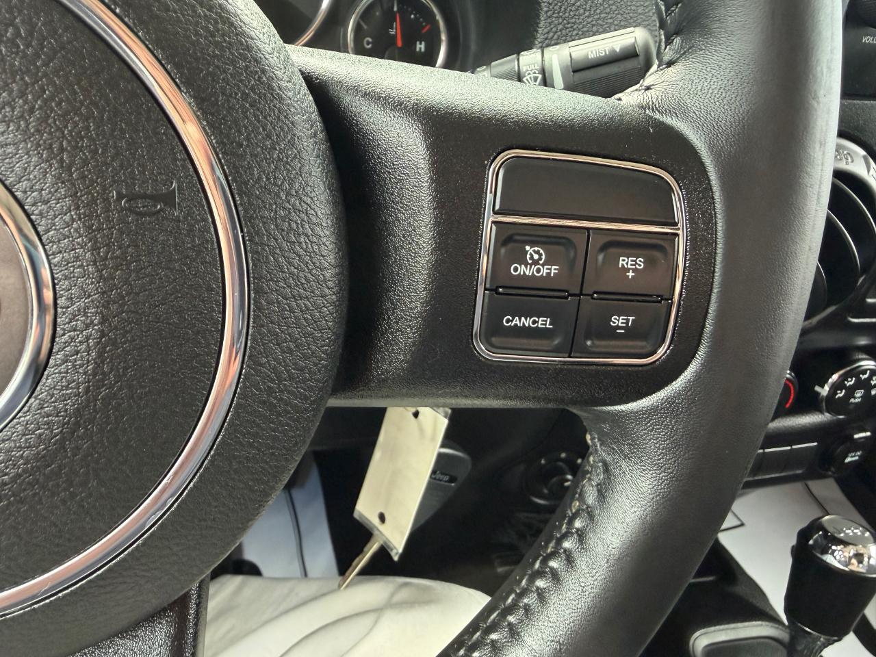 Jeep Wrangler Unlimited 4WD 4dr Sport 2015
