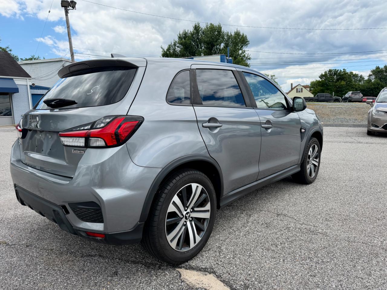 Mitsubishi Outlander Sport ES 2.0 CVT 2021