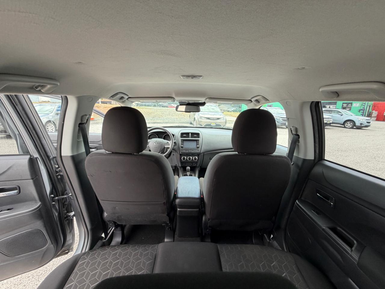 Mitsubishi Outlander Sport ES 2.0 CVT 2021