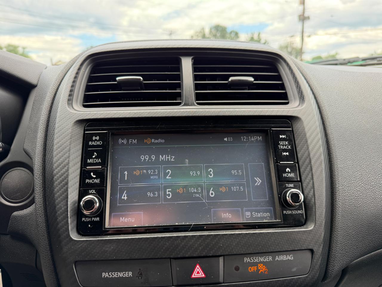 Mitsubishi Outlander Sport ES 2.0 CVT 2021