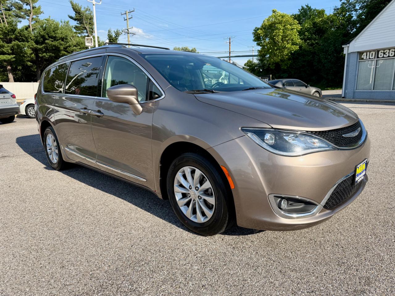 Chrysler Pacifica Touring L FWD 2018