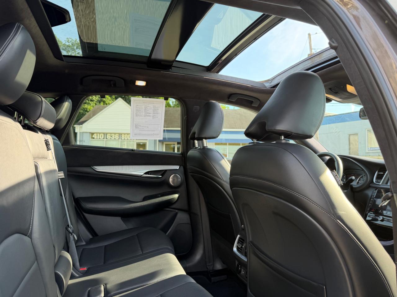 Infiniti QX50 ESSENTIAL AWD 2019