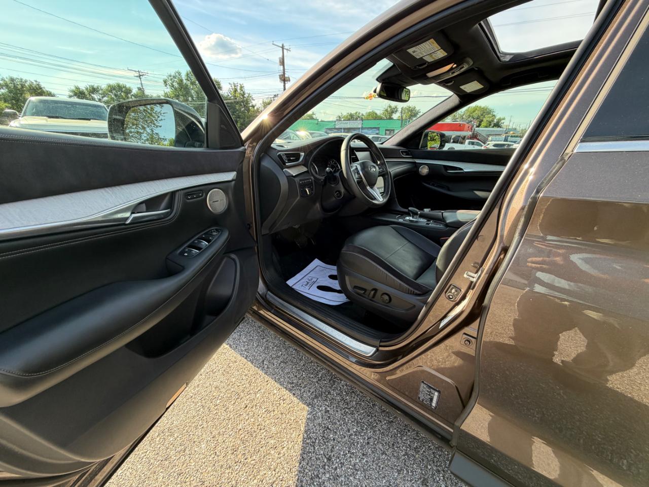 Infiniti QX50 ESSENTIAL AWD 2019