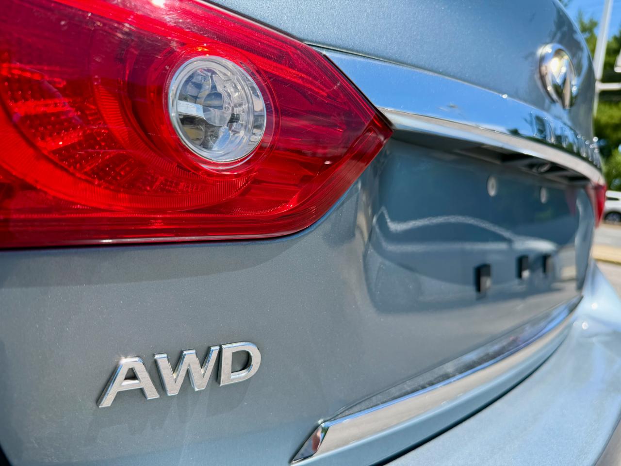 Infiniti Q50 4dr Sdn Premium AWD 2015
