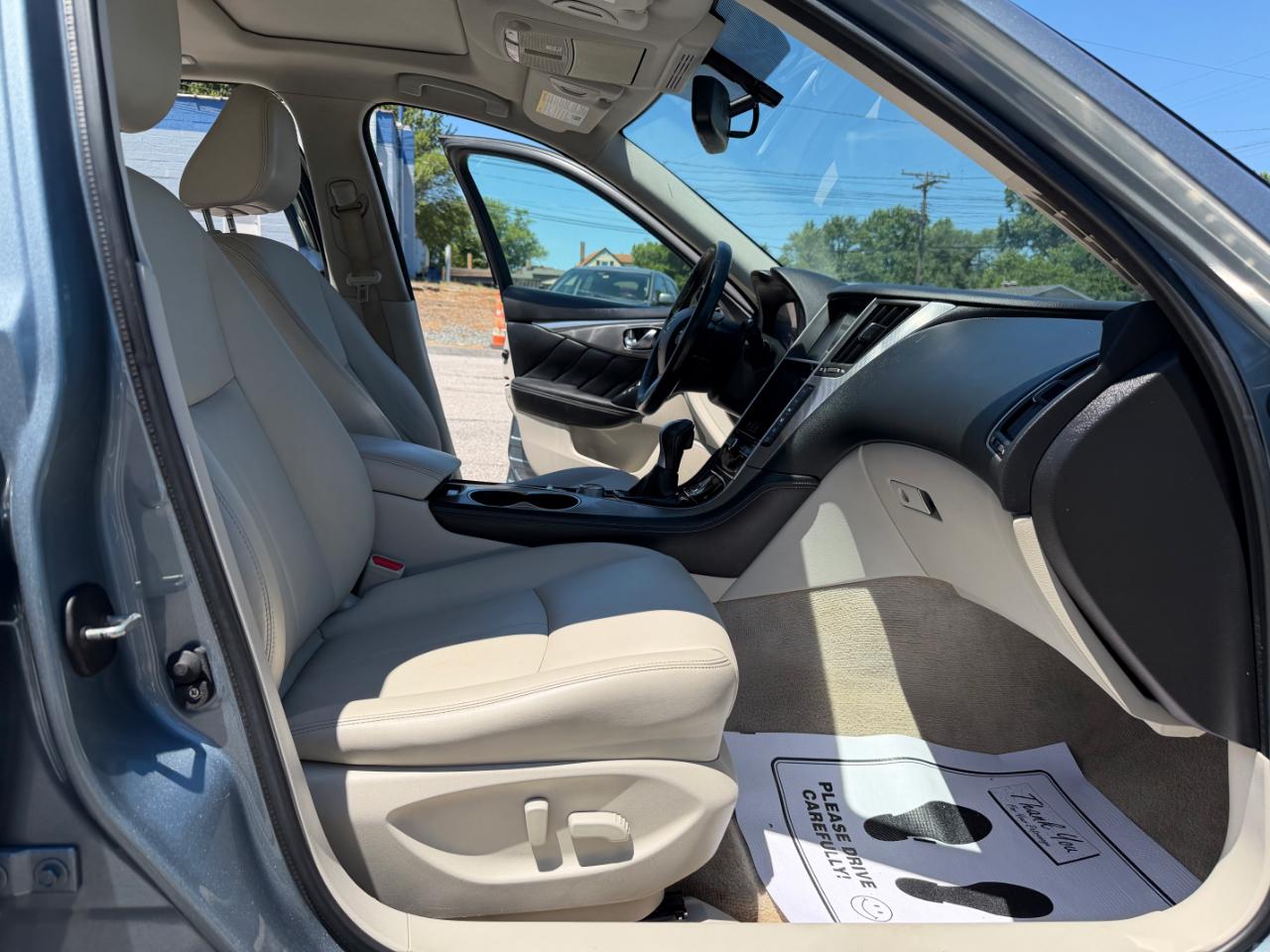 Infiniti Q50 4dr Sdn Premium AWD 2015