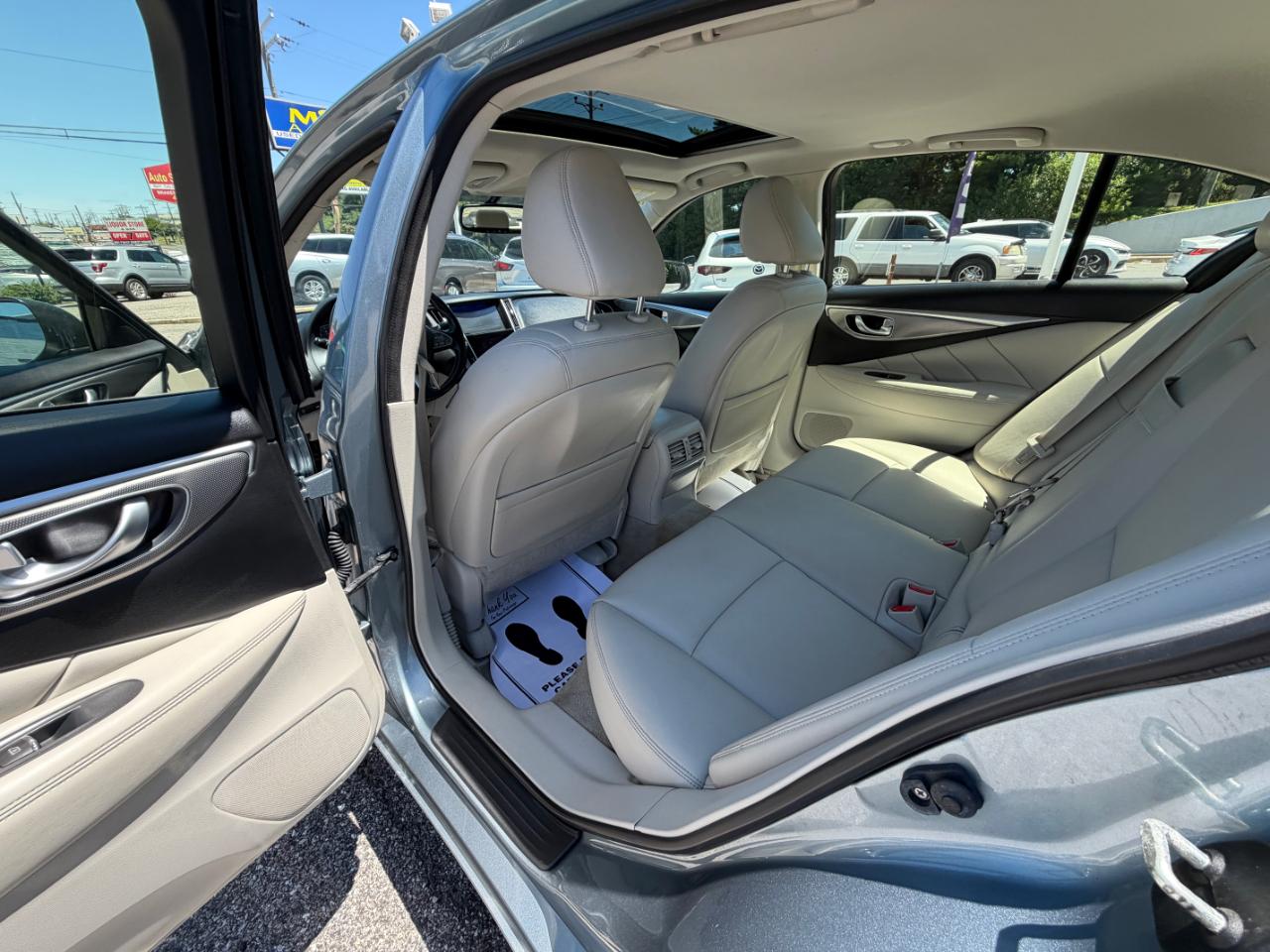 Infiniti Q50 4dr Sdn Premium AWD 2015