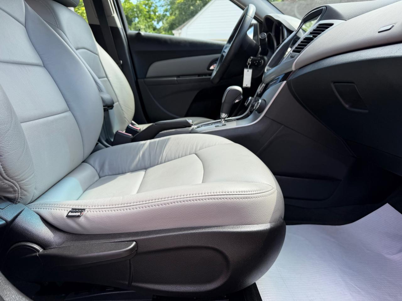 Chevrolet Cruze 4dr Sdn Auto LS 2014
