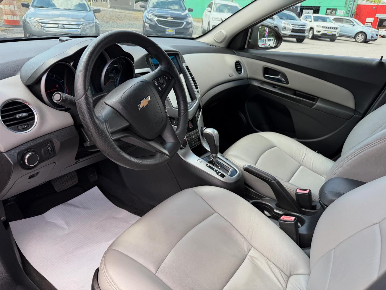 Chevrolet Cruze 4dr Sdn Auto LS 2014