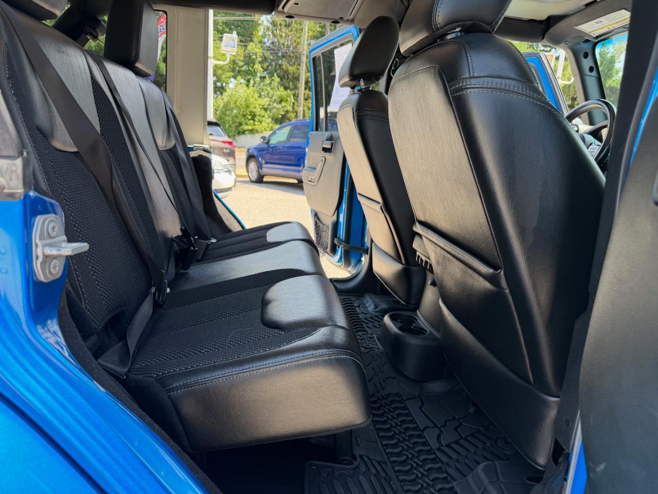 Jeep Wrangler Unlimited 4WD 4dr Backcountry *Ltd Avail* 2016