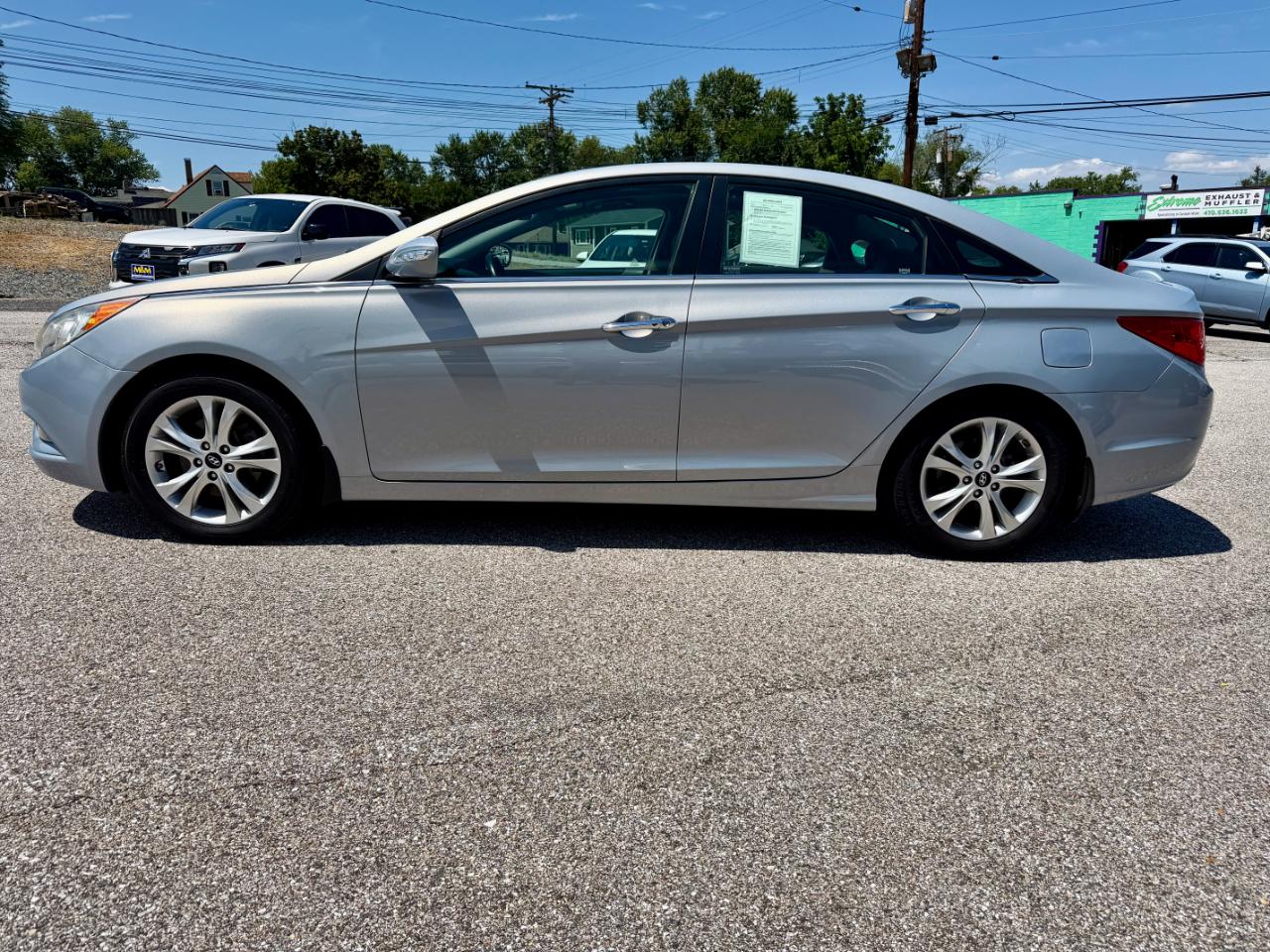 Hyundai Sonata 4dr Sdn 2.4L Auto Limited PZEV 2012