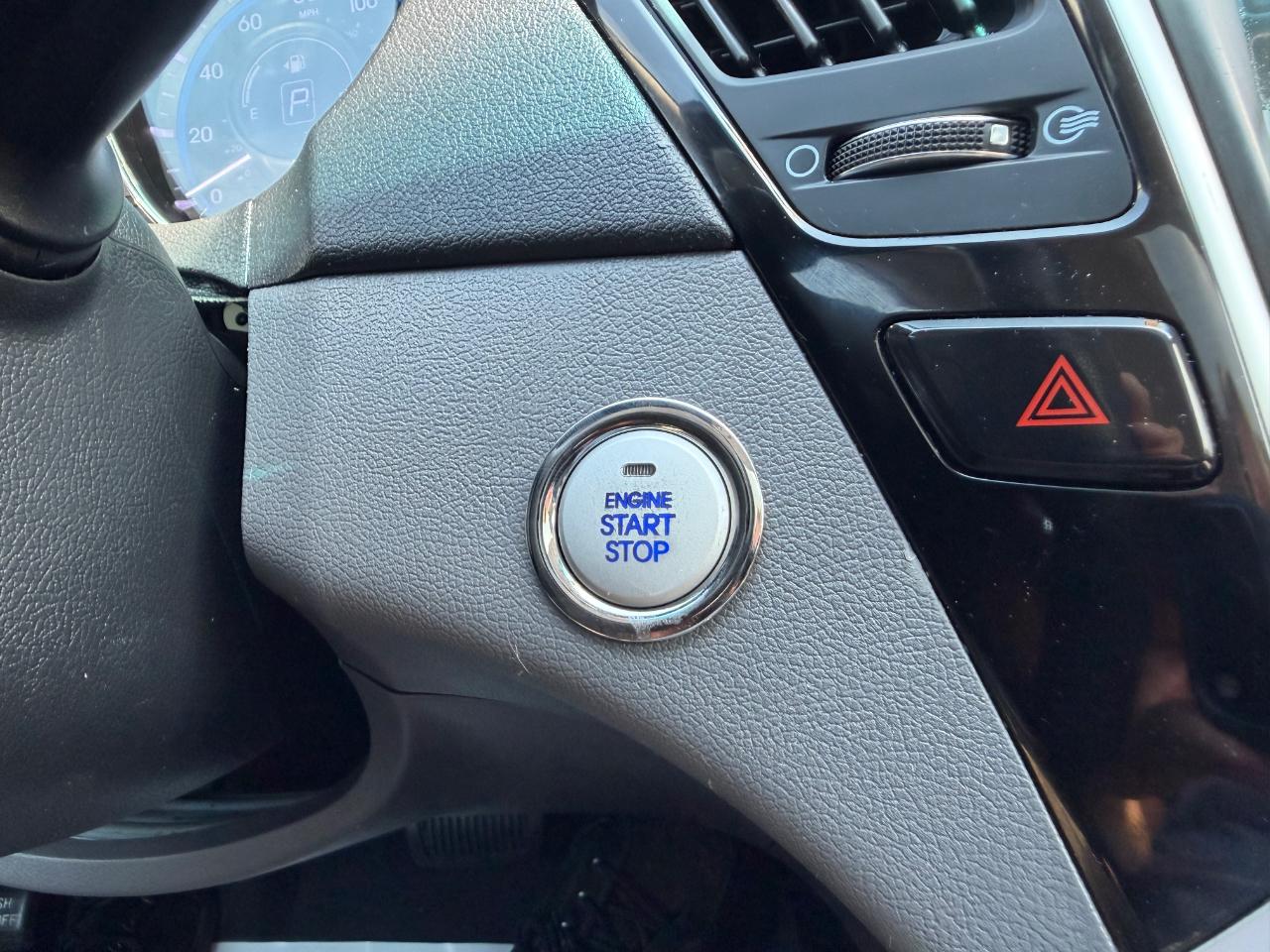 Hyundai Sonata 4dr Sdn 2.4L Auto Limited PZEV 2012