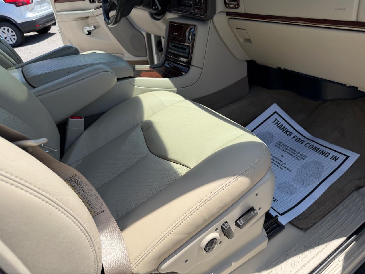 Cadillac Escalade 4dr AWD 2006