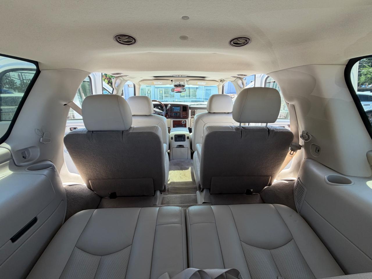 Cadillac Escalade 4dr AWD 2006