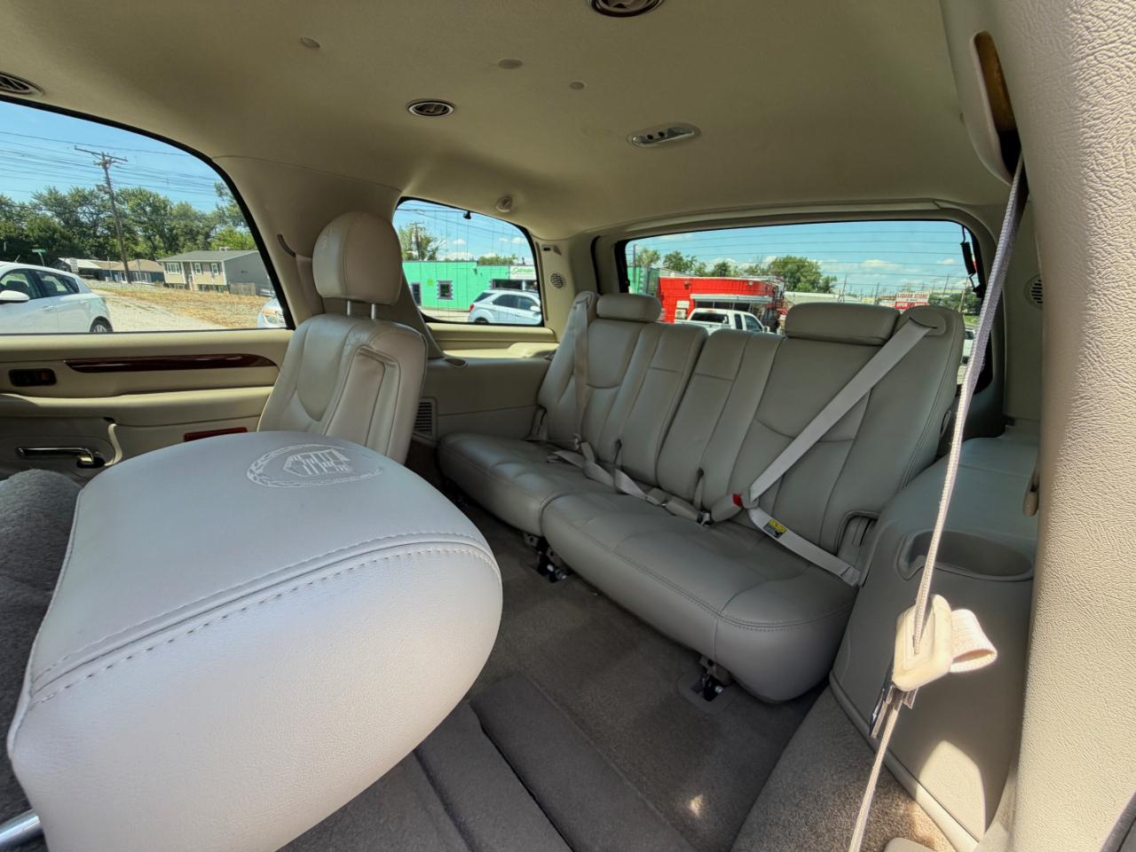 Cadillac Escalade 4dr AWD 2006