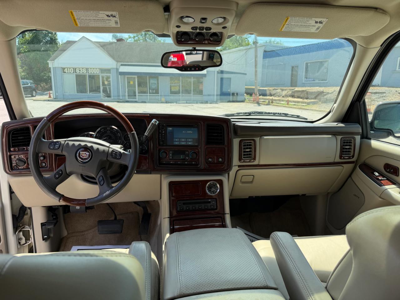 Cadillac Escalade 4dr AWD 2006