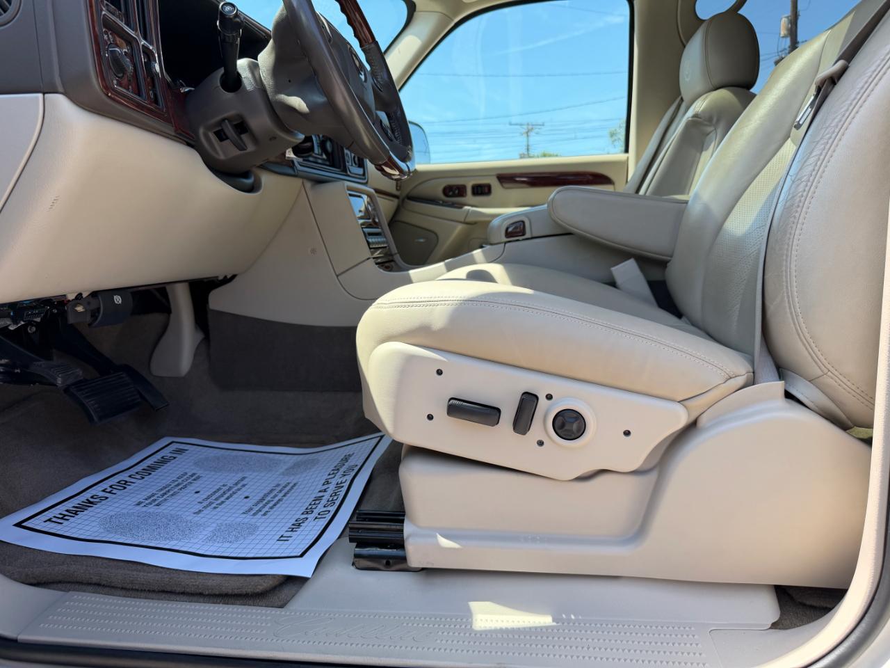Cadillac Escalade 4dr AWD 2006
