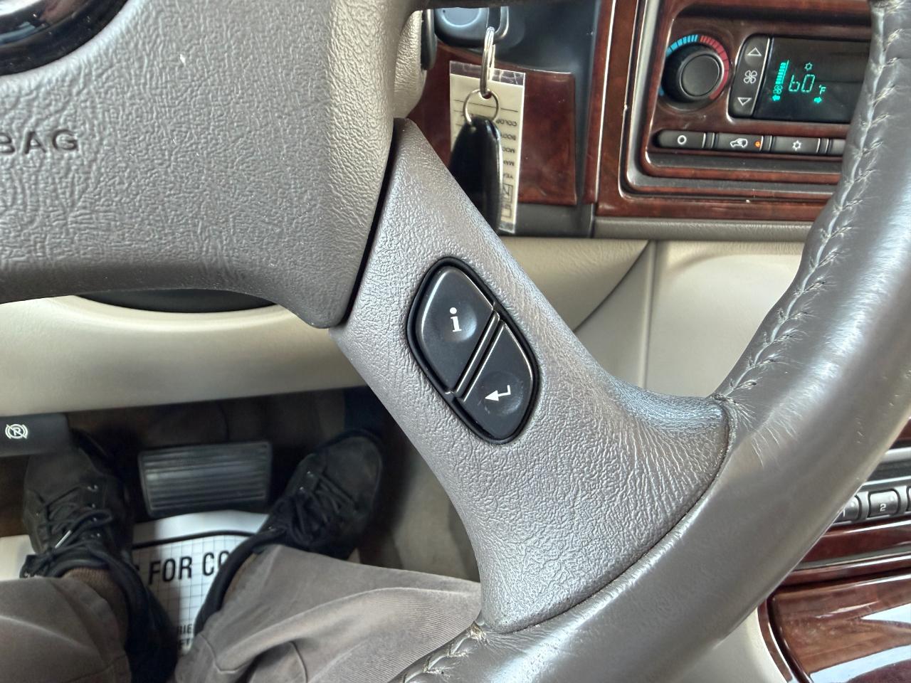 Cadillac Escalade 4dr AWD 2006