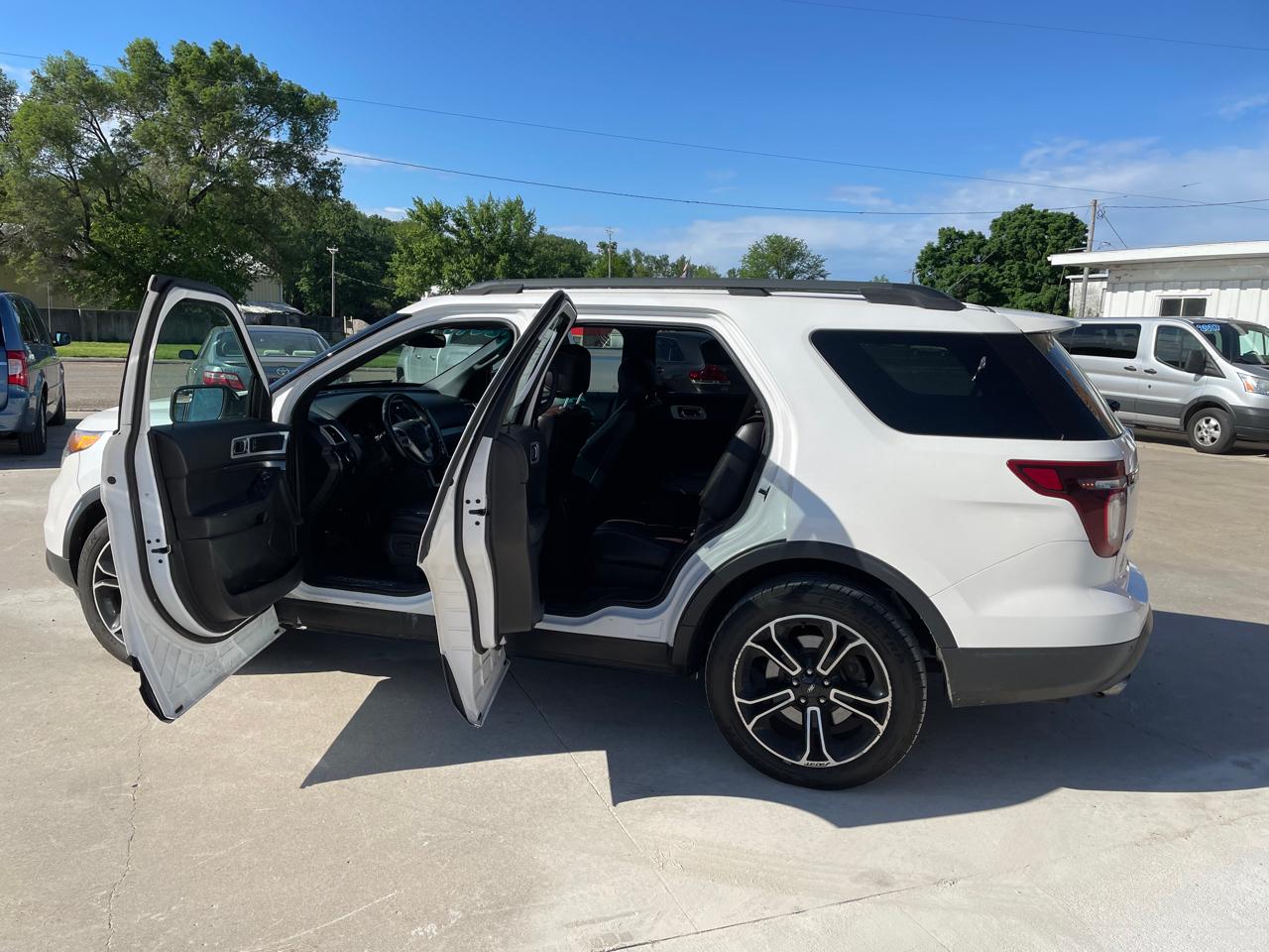 Ford Explorer  2013