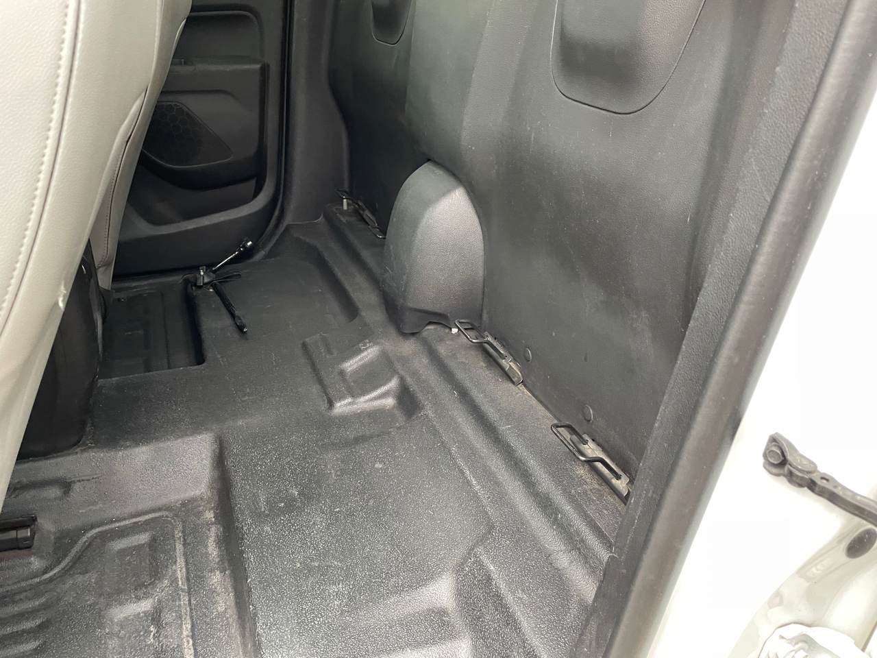 Chevrolet Colorado 2WD Ext Cab 125.9" Work Truck 2016