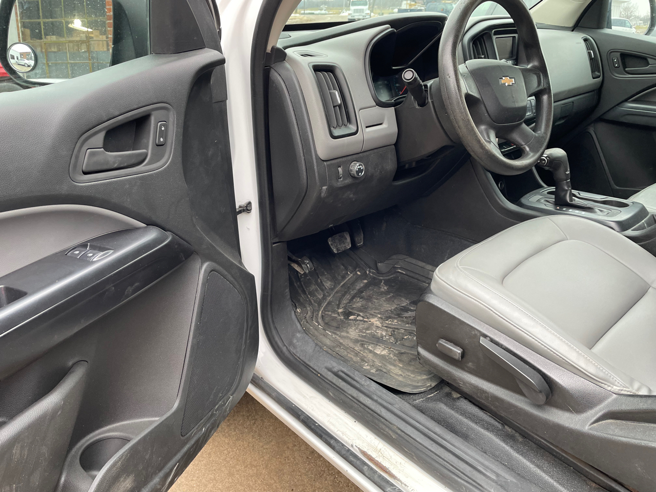 Chevrolet Colorado 2WD Ext Cab 125.9" Work Truck 2016