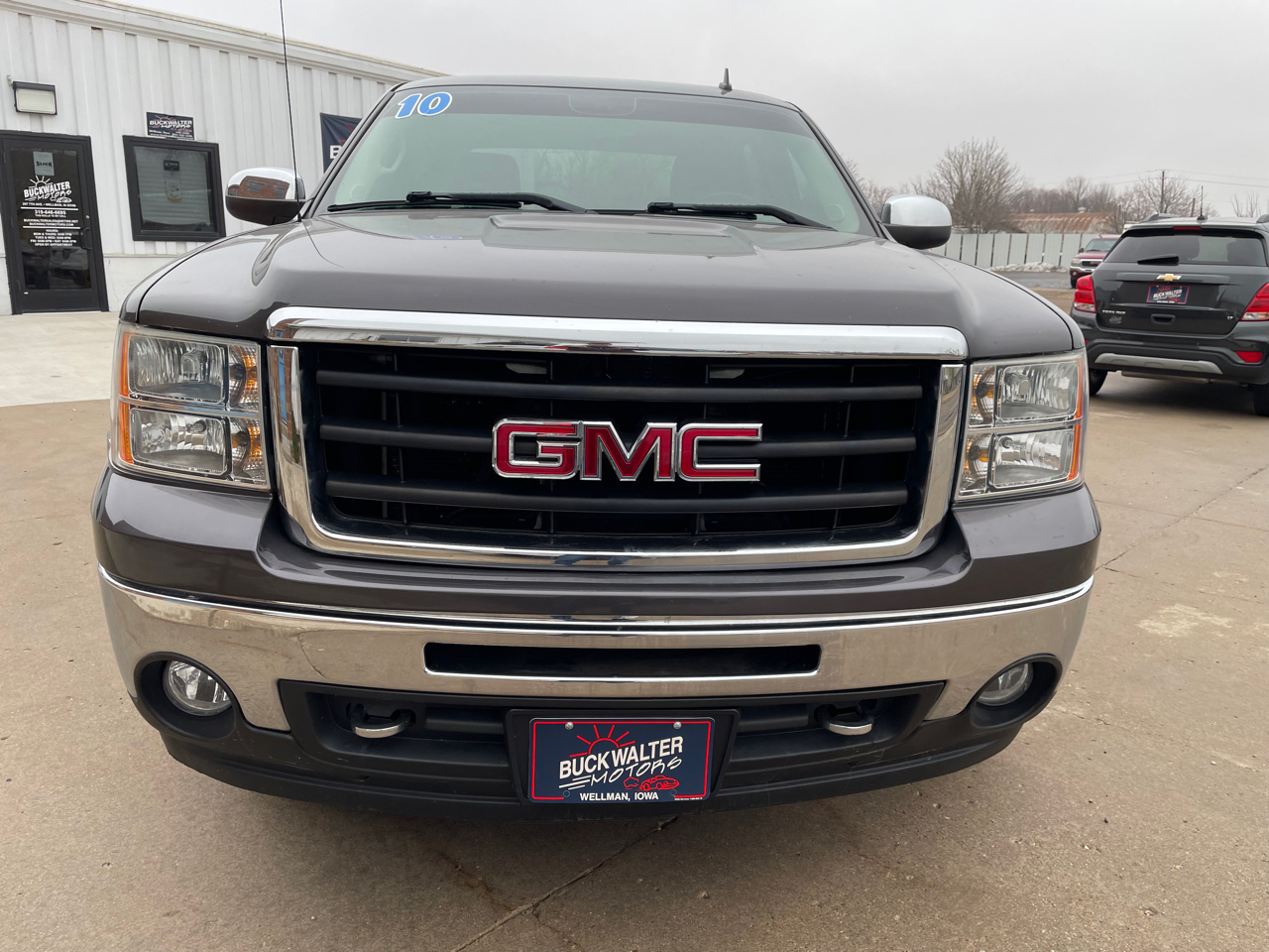 GMC Sierra 1500 SLE Crew Cab 4WD 2010