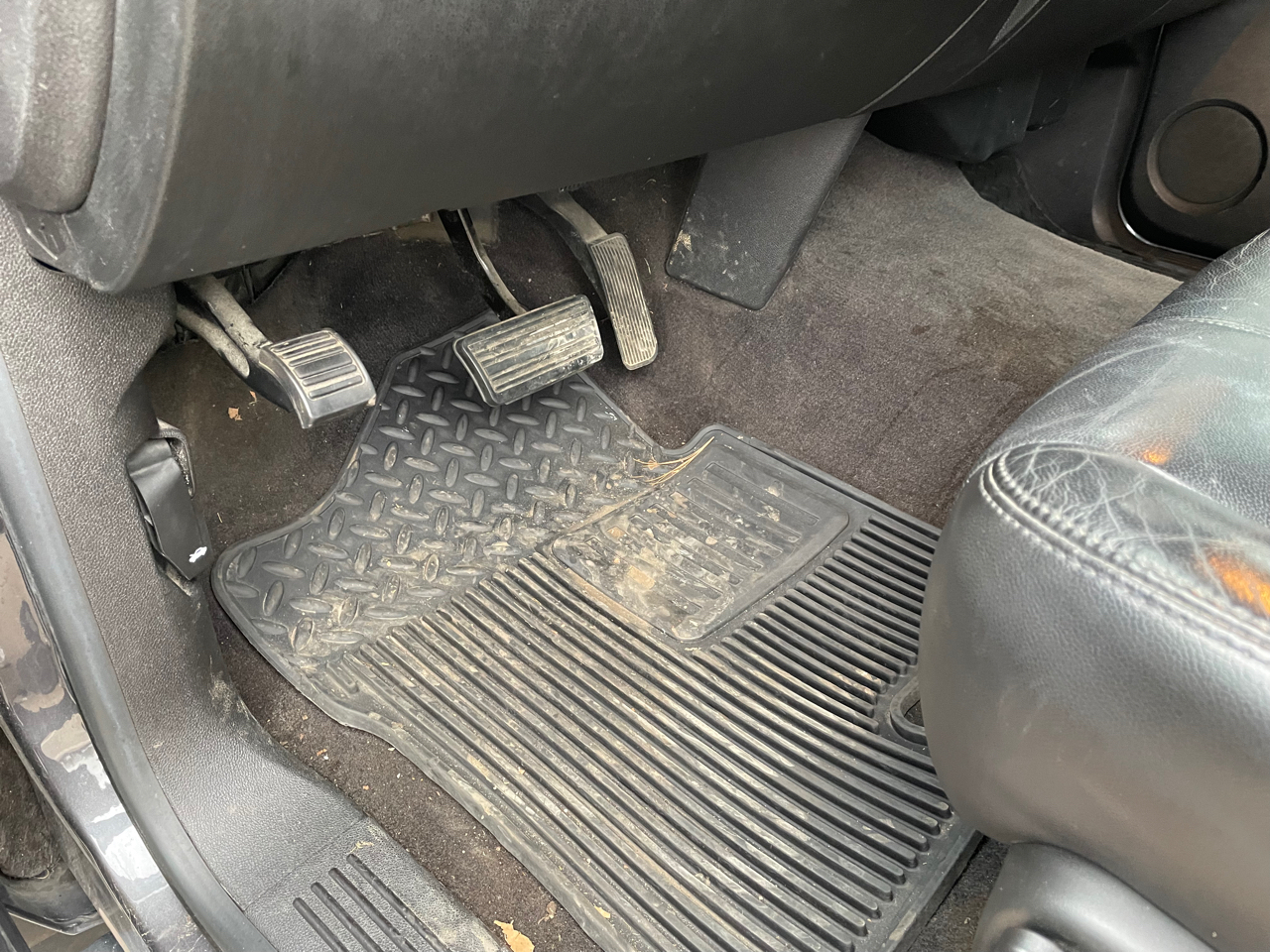 GMC Sierra 1500 SLE Crew Cab 4WD 2010