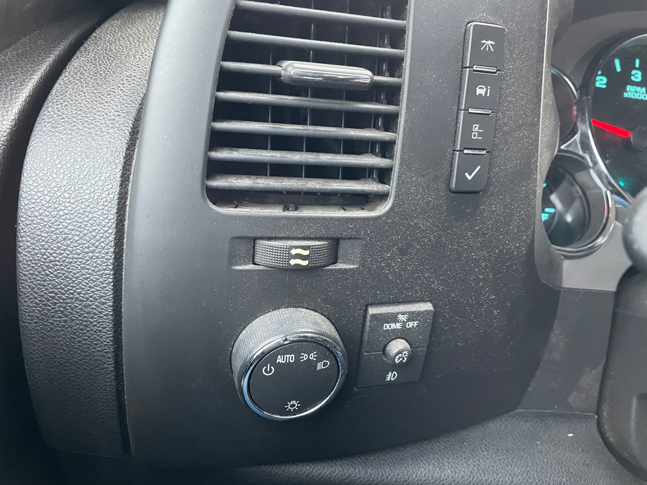 GMC Sierra 1500 SLE Crew Cab 4WD 2010