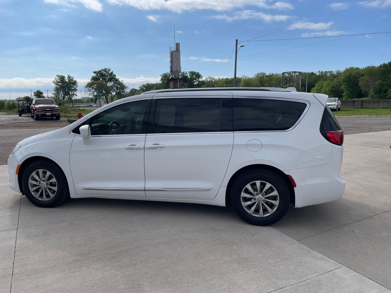 Chrysler Pacifica Touring-L 2018