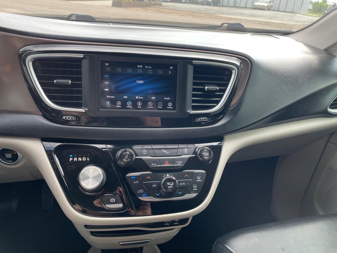 Chrysler Pacifica Touring-L 2018