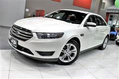 2018 Ford Taurus 
