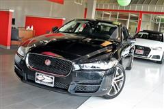 2017 Jaguar XE 