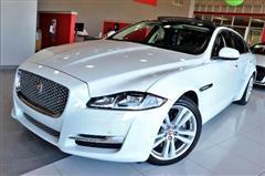 2016 Jaguar XJ-Series 