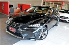2017 Lexus IS 