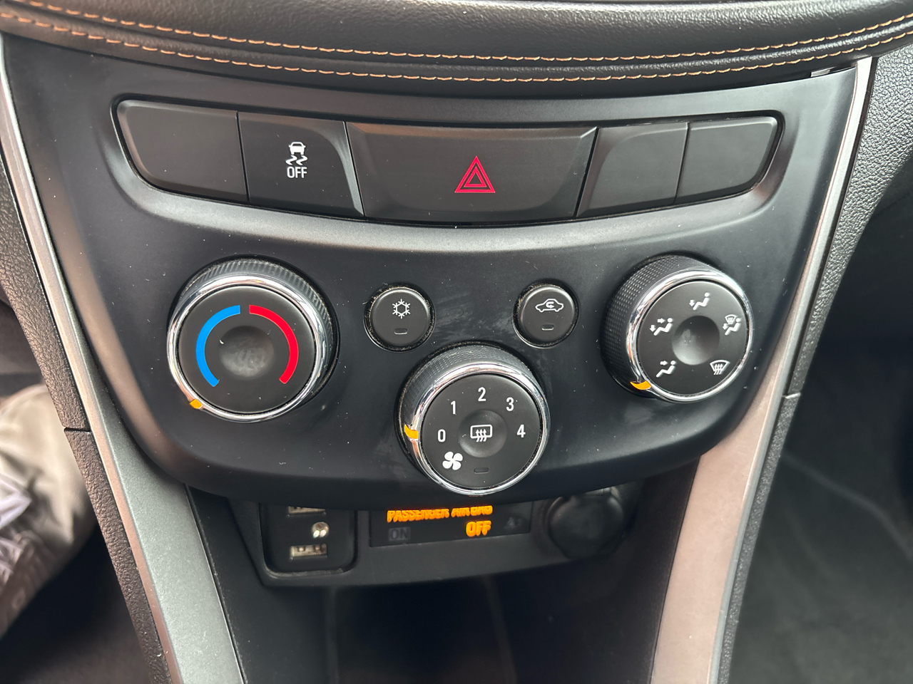 Chevrolet Trax LS FWD 2020 Chevrolet Trax LS FWD 2020
