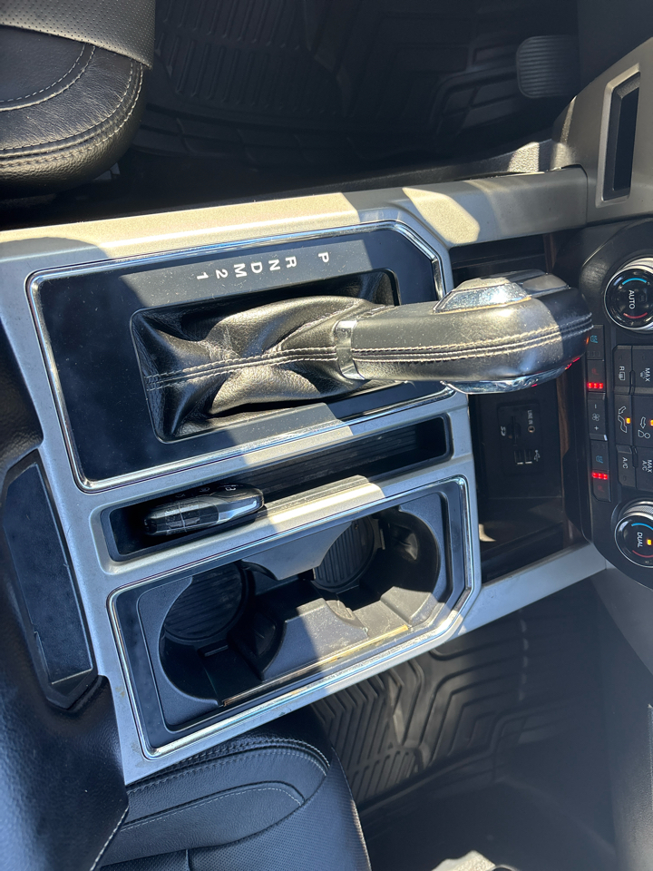 Ford F-150 Lariat SuperCrew 2WD 2015