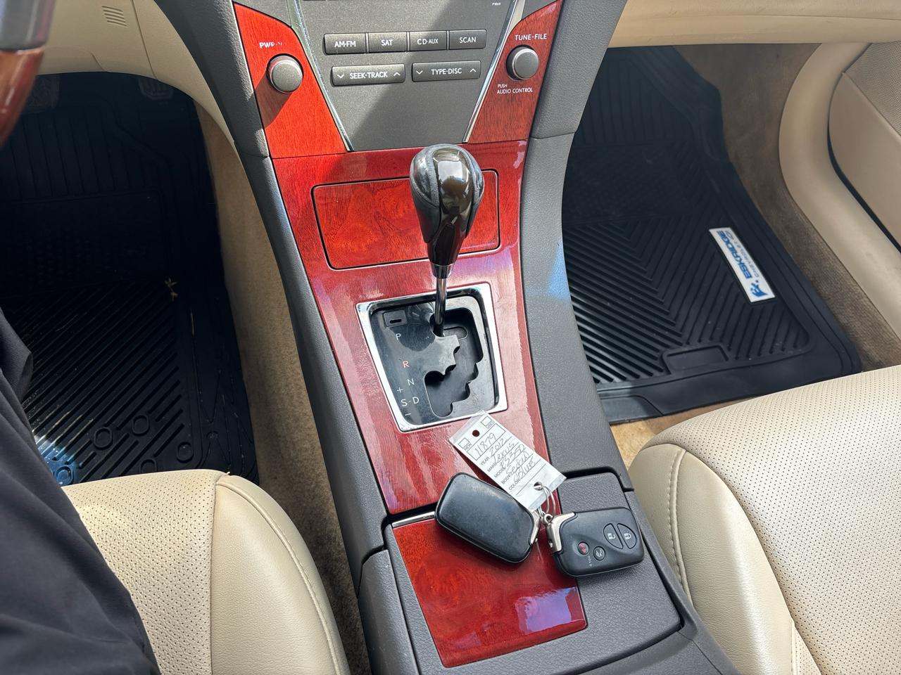 Lexus ES 350 Sedan 2012