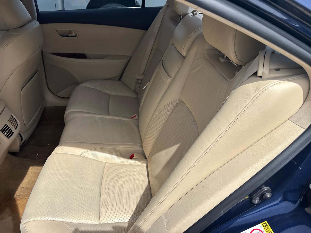 Lexus ES 350 Sedan 2012