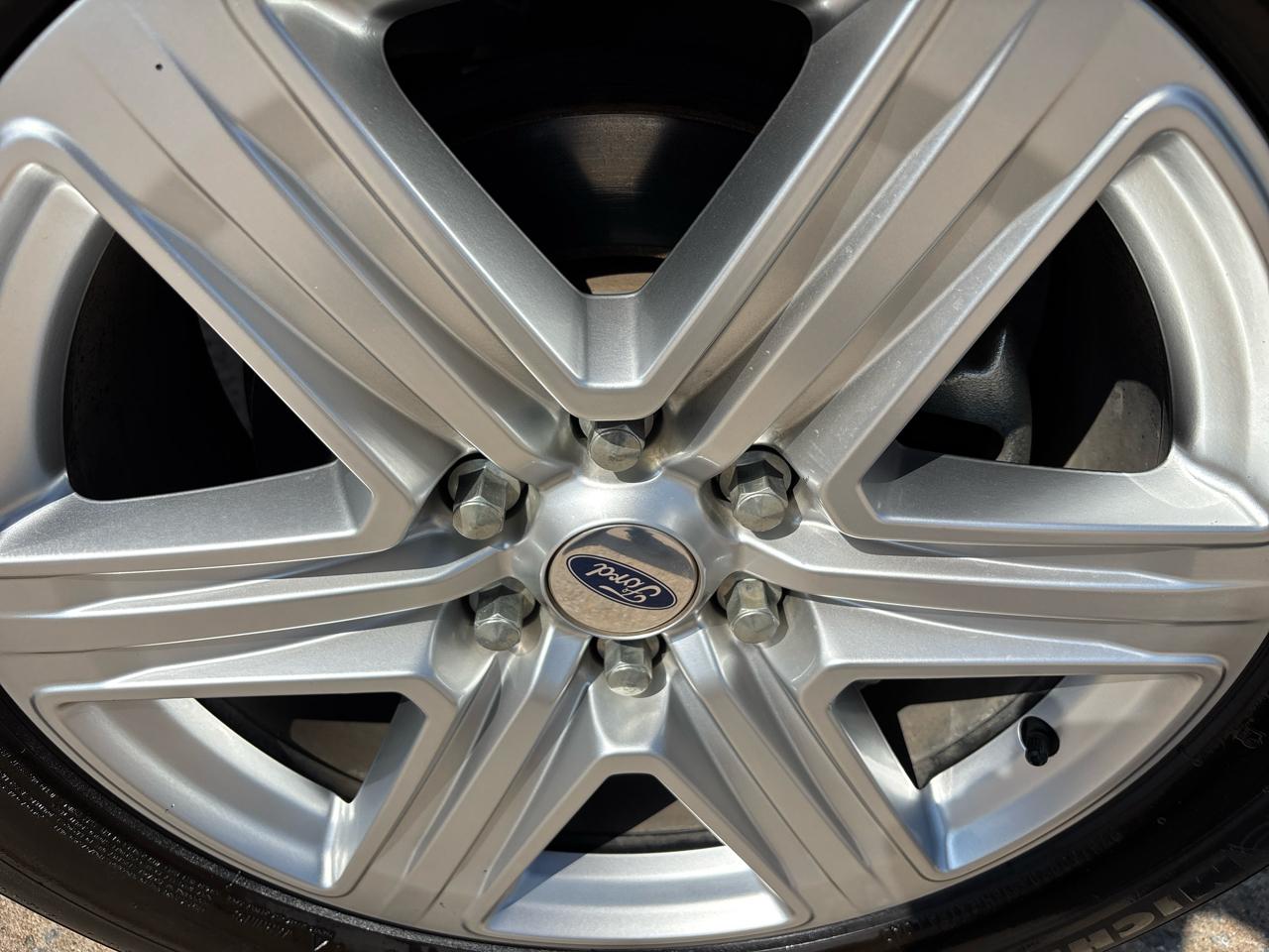 Ford Expedition XLT 2020