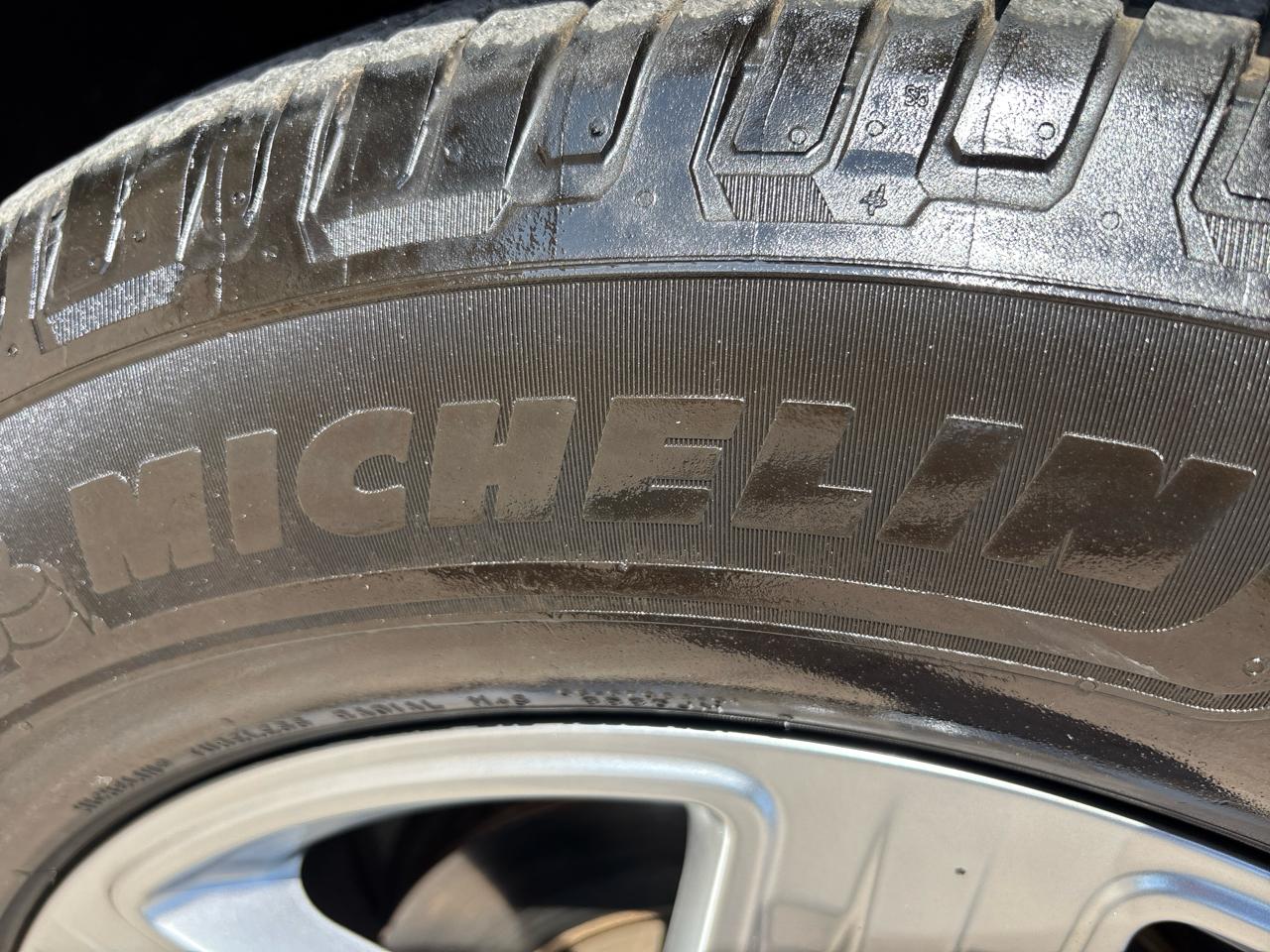 Ford Expedition XLT 2020