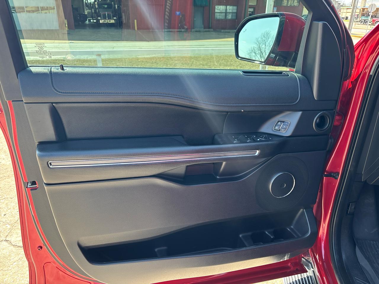 Ford Expedition XLT 2020