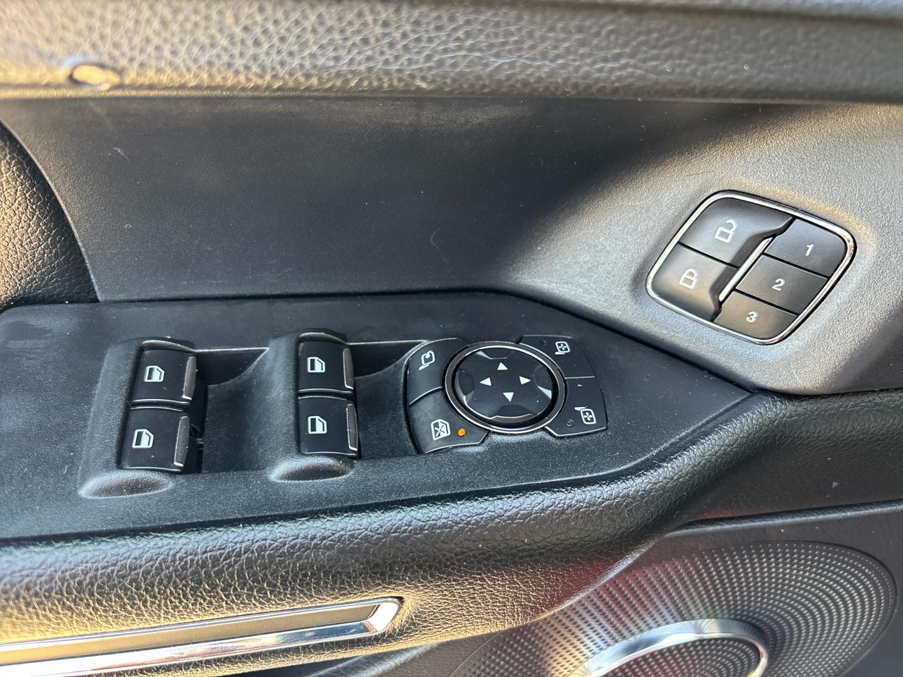 Ford Expedition XLT 2020