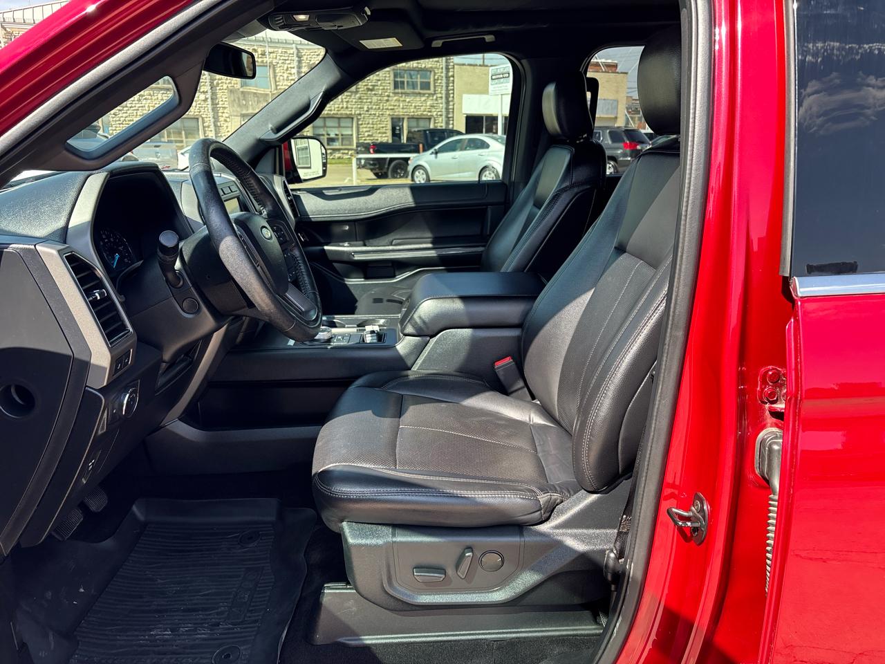 Ford Expedition XLT 2020