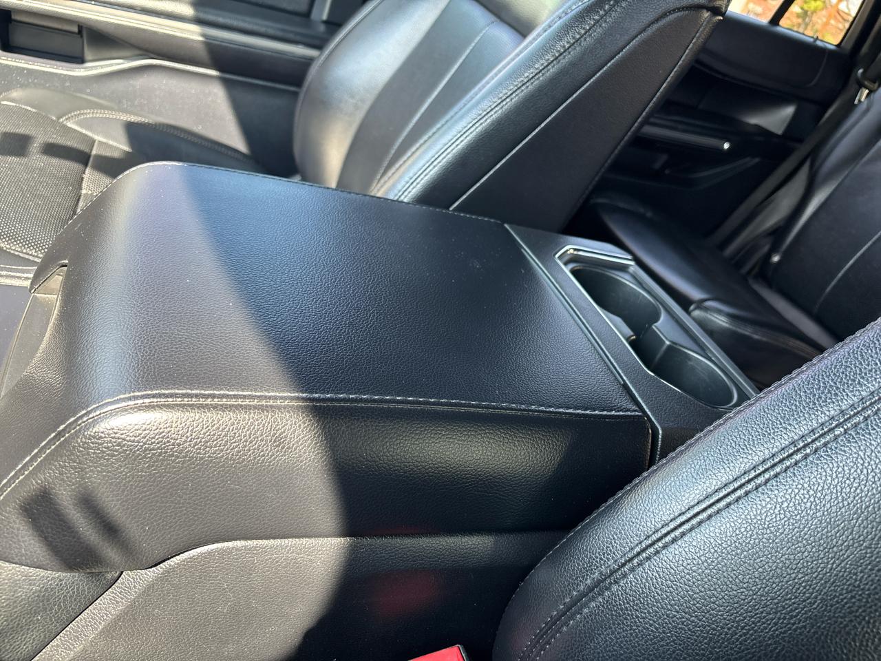 Ford Expedition XLT 2020