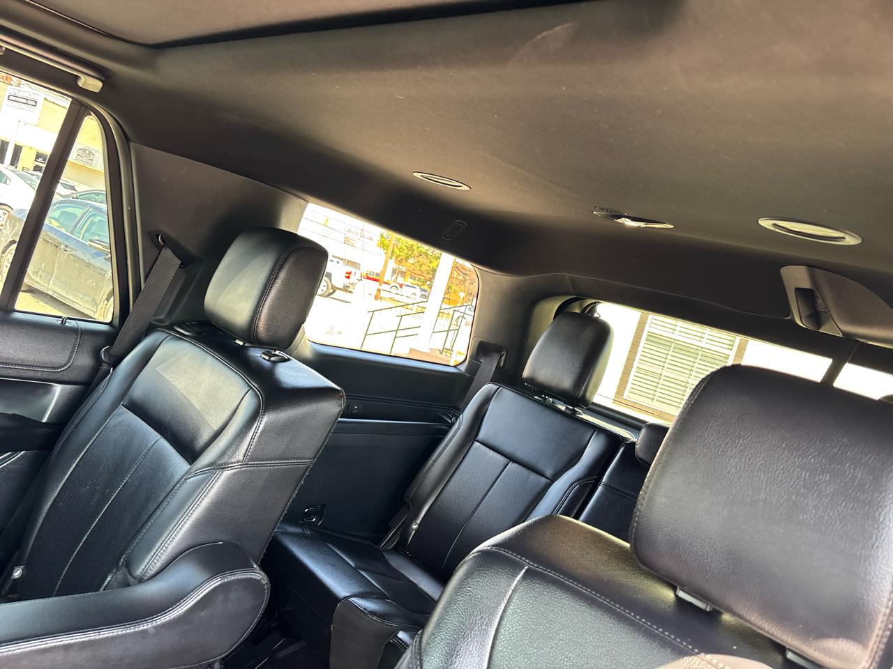 Ford Expedition XLT 2020