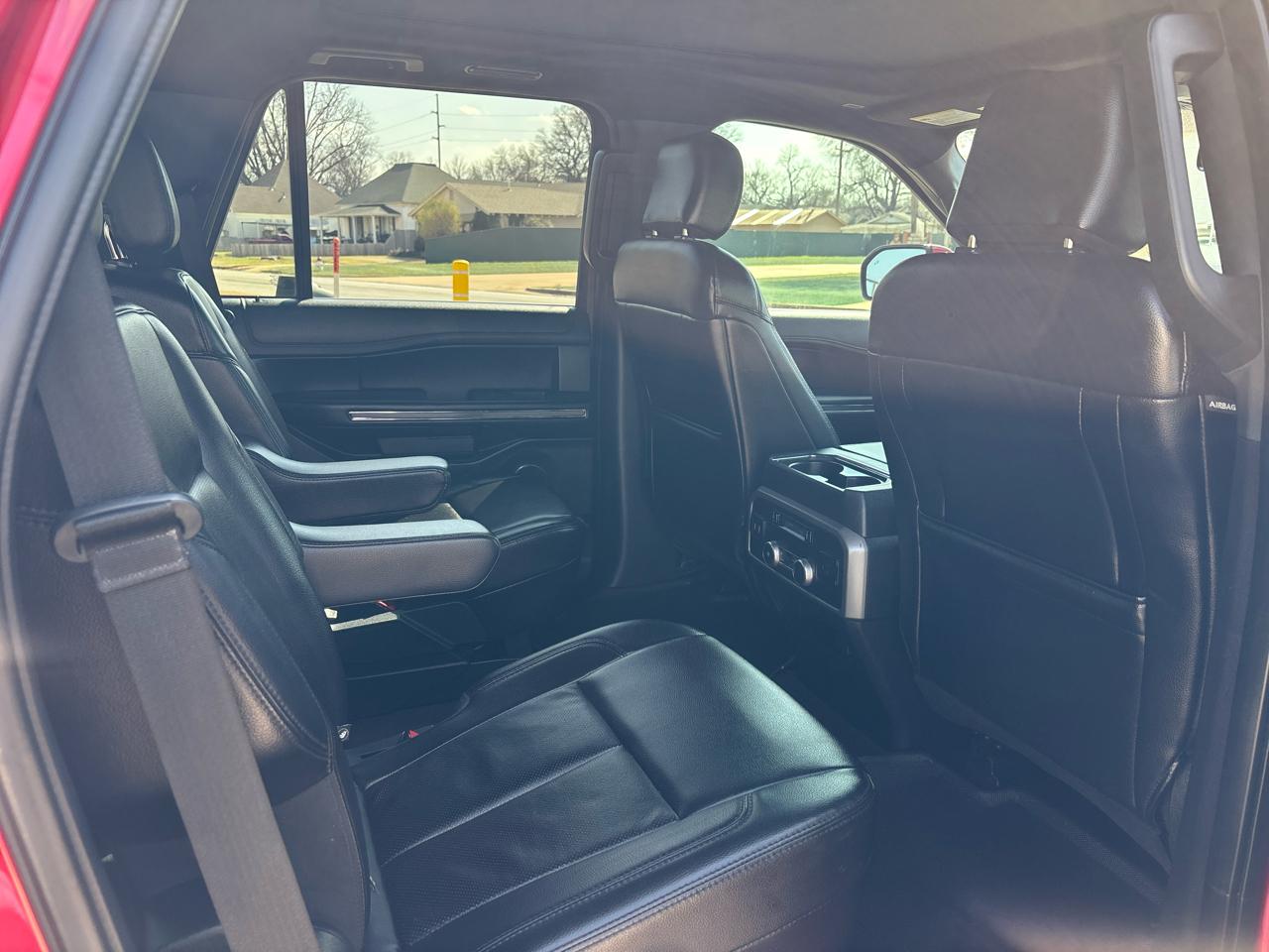 Ford Expedition XLT 2020