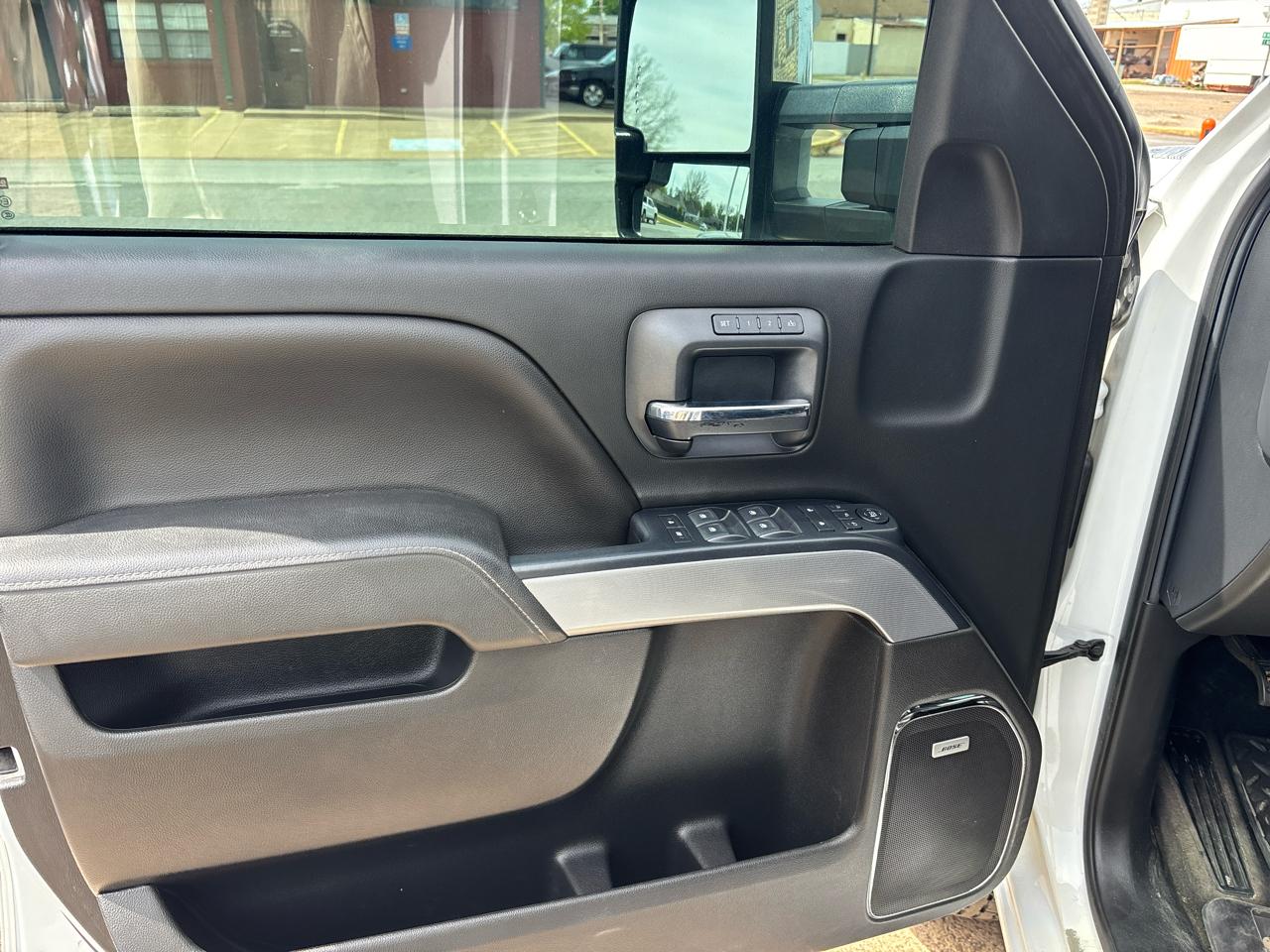 Chevrolet Silverado 2500HD LTZ Crew Cab 4WD 2018